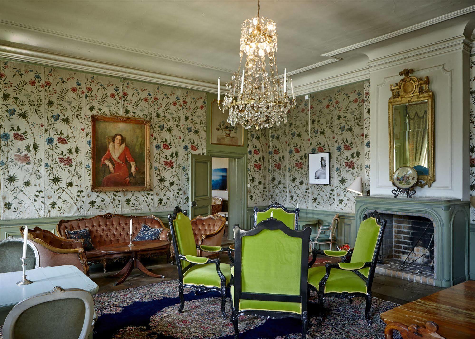 Haeringe Slott 4*